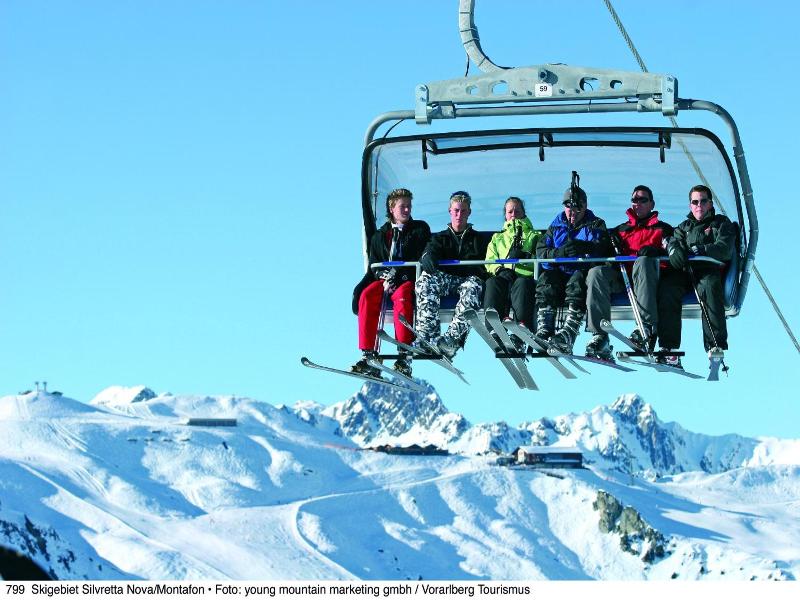 Alpine Lodge Klosterle Am Arlberg image