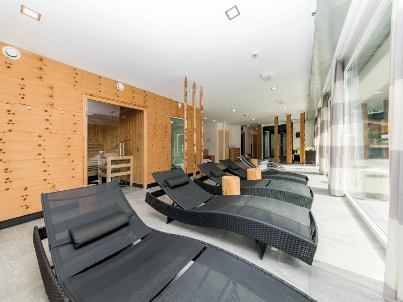 Alpine Lodge Klosterle Am Arlberg image