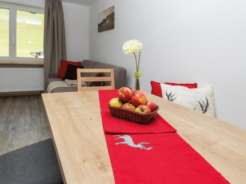 Alpine Lodge Klosterle Am Arlberg image