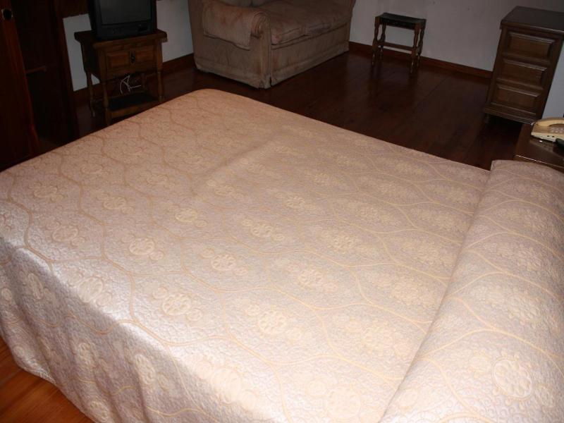 Hotel Cristaleiro image