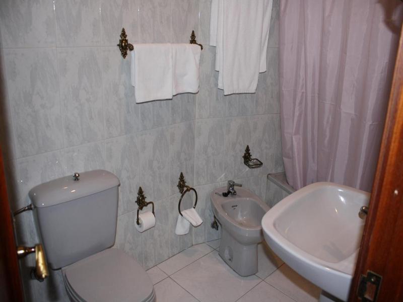 Hotel Cristaleiro image