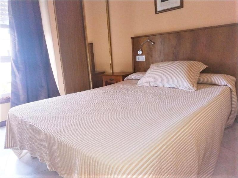 Hotel Cristaleiro image