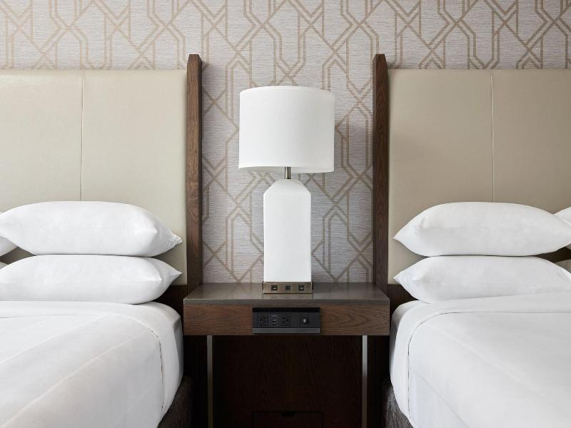 Philadelphia Marriott Downtown image