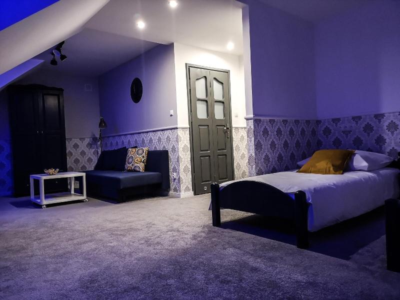 Hotel Tara image