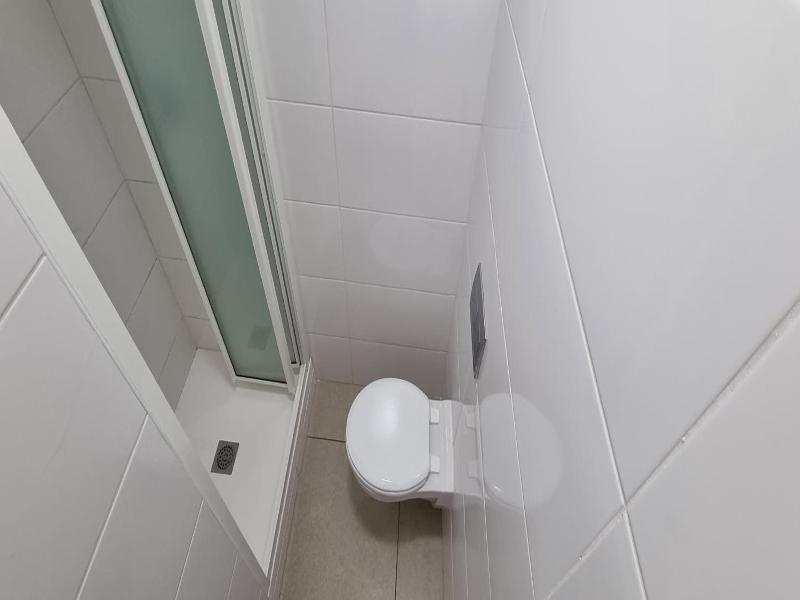 Check Inn Hotel image