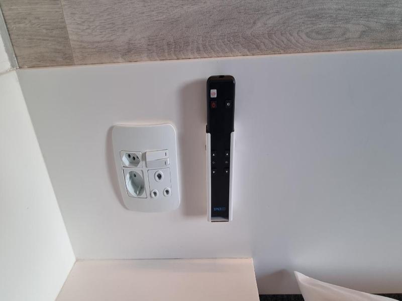Check Inn Hotel image