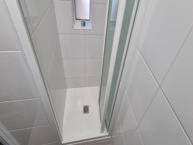 Check Inn Hotel image