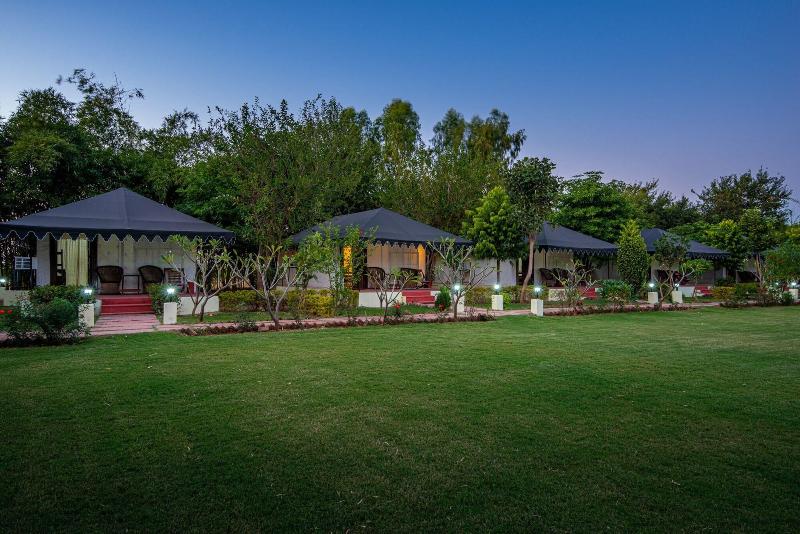 Jungle Cave Resort image