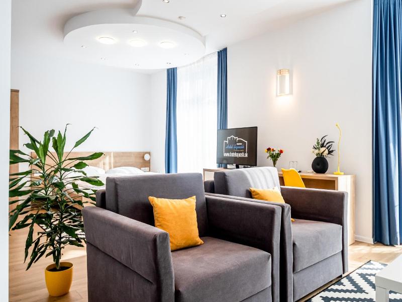 Hotel Squash Dependance image