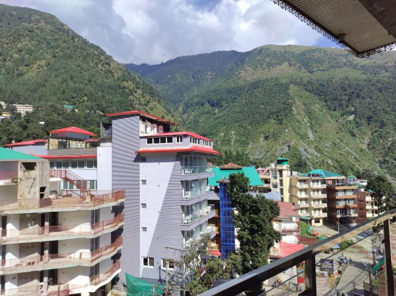 Hotel Classic Hills image