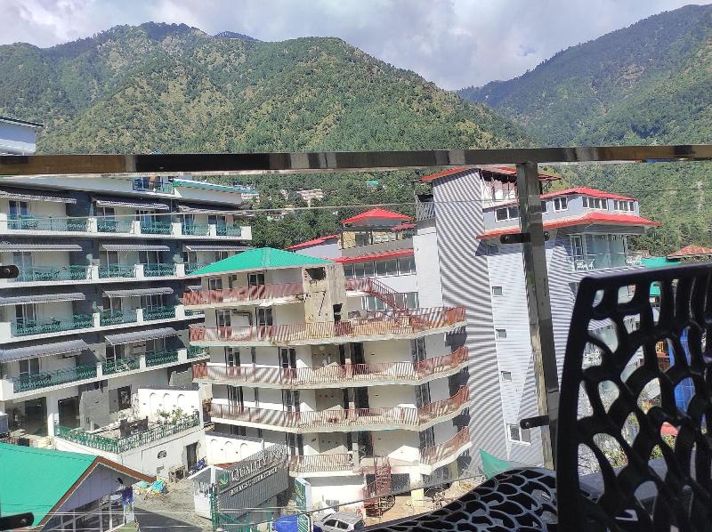 Hotel Classic Hills image