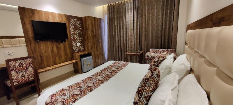 Hotel Classic Hills image