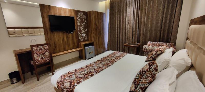 Hotel Classic Hills image