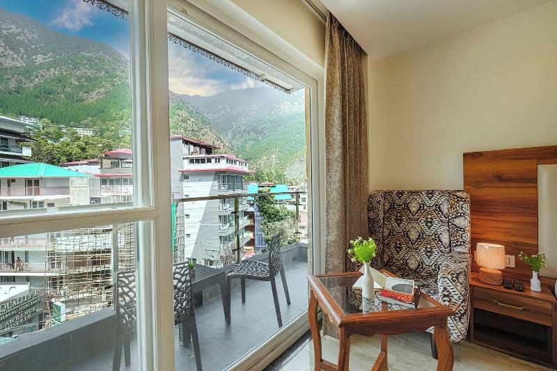 Hotel Classic Hills image