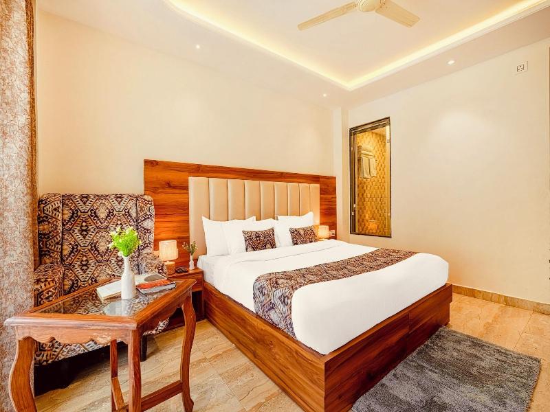 Hotel Classic Hills image