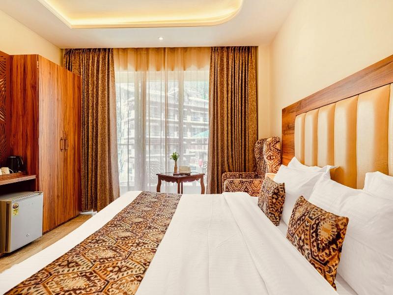 Hotel Classic Hills image