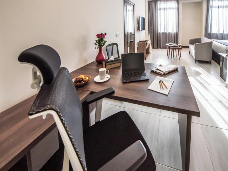 Glam Hotel image