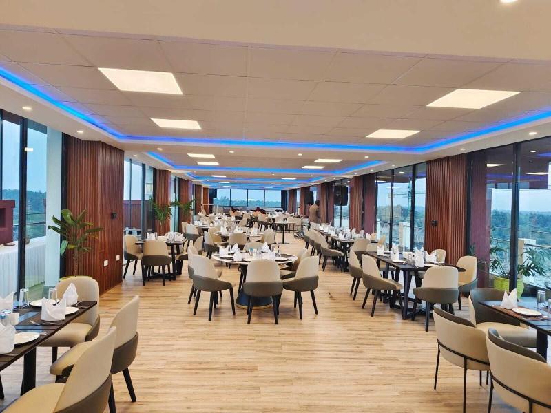 Glam Hotel image