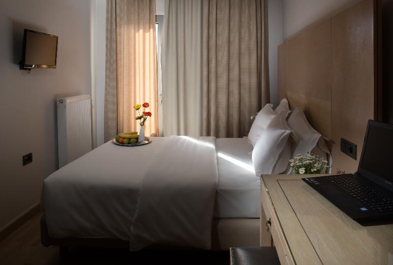 Bed room