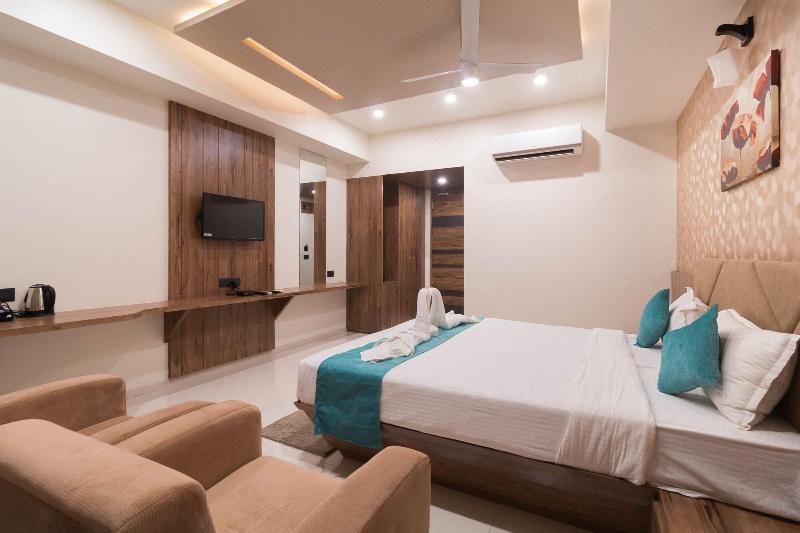 Hotel Green City image