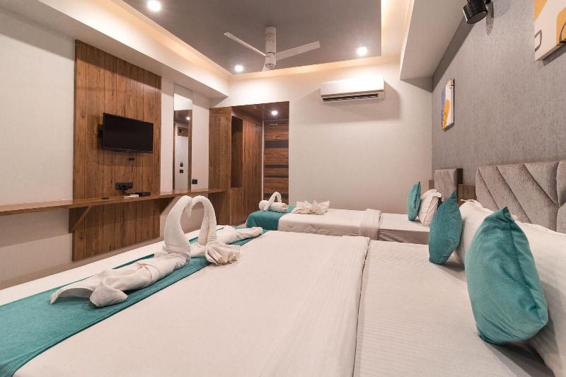 Hotel Green City image