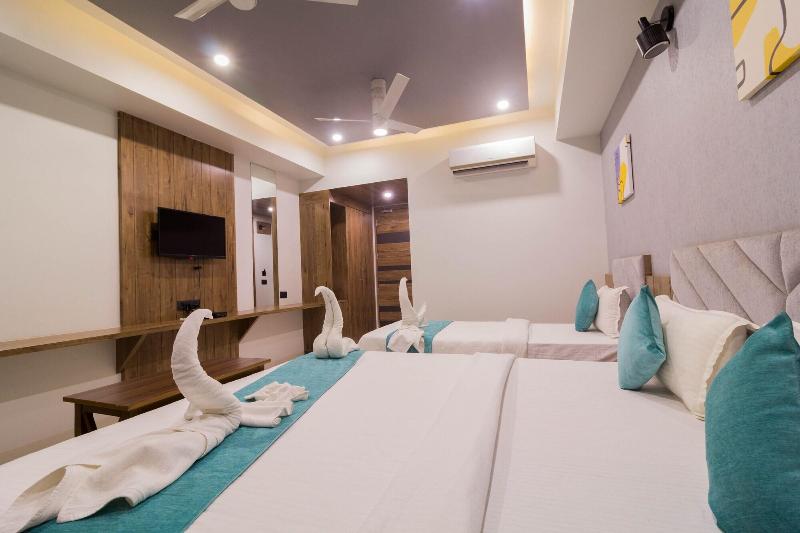 Hotel Green City image
