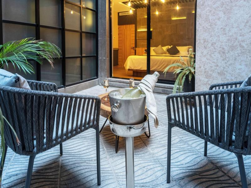 Hotel Patio Santiago image