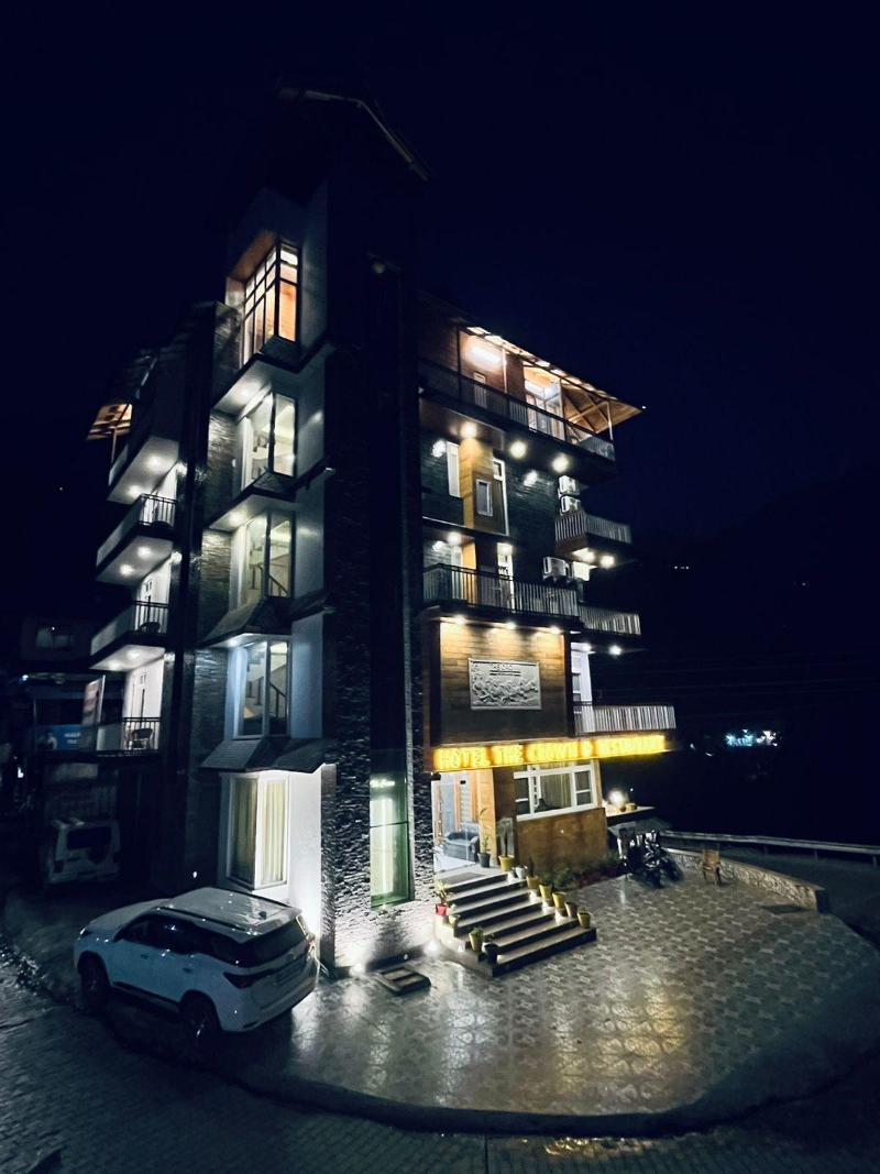 Hotel The Crown image