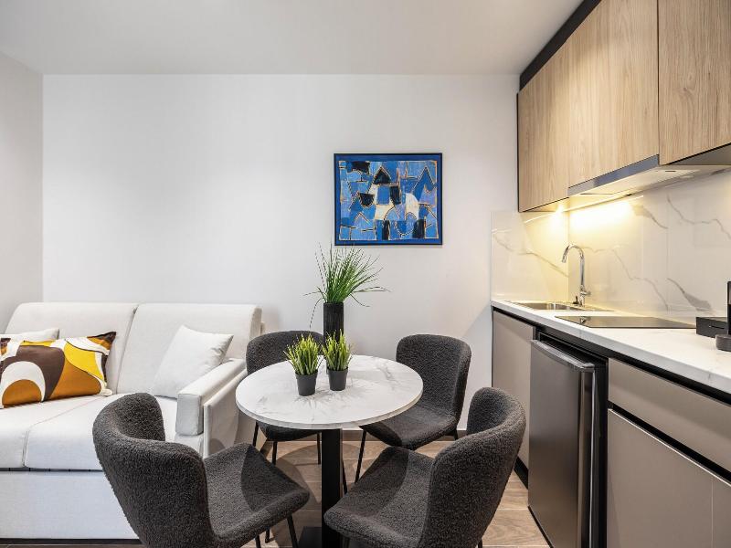 Domios Suites Athens image