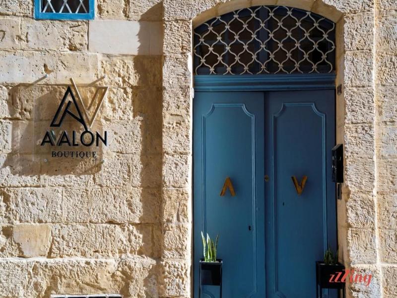 Avalon Boutique image