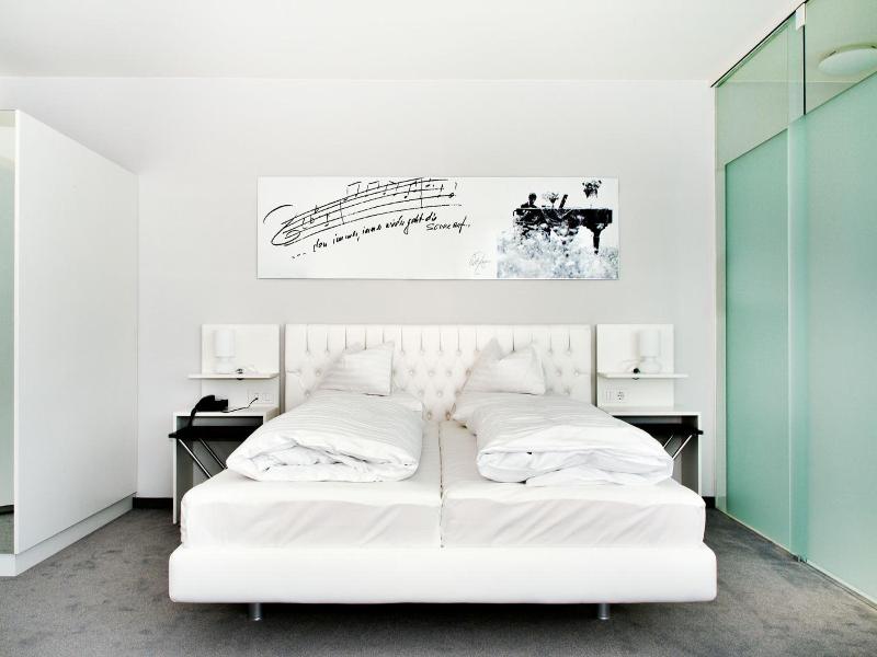Casinohotel Velden image