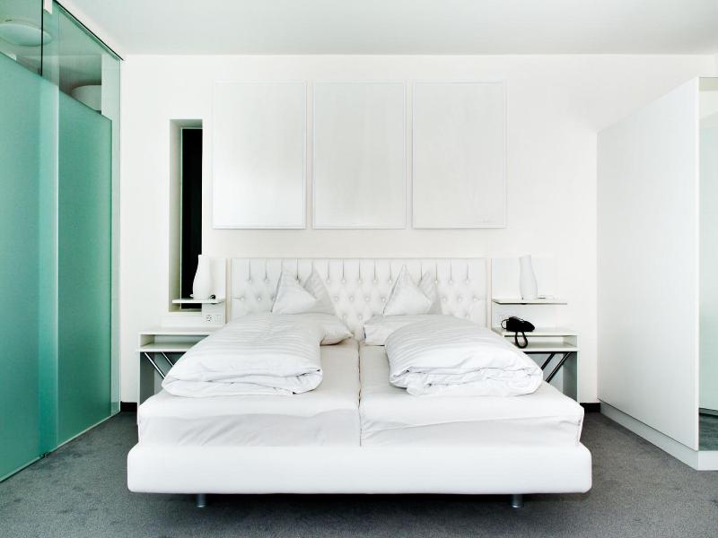Casinohotel Velden image