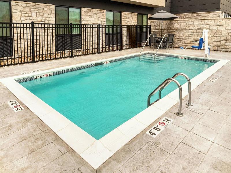 Fairfield by Marriott Inn & Suites Norwalk