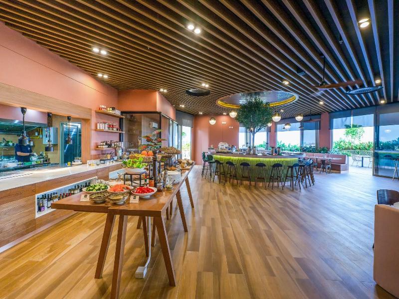 Homa Cherngtalay Phuket image