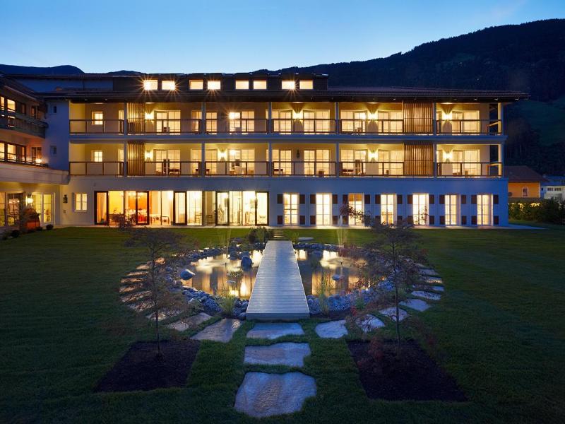 Theresa Wellness Genievuer Hotel image