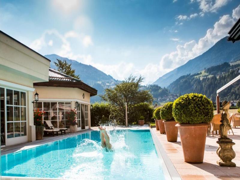 Theresa Wellness Genievuer Hotel image