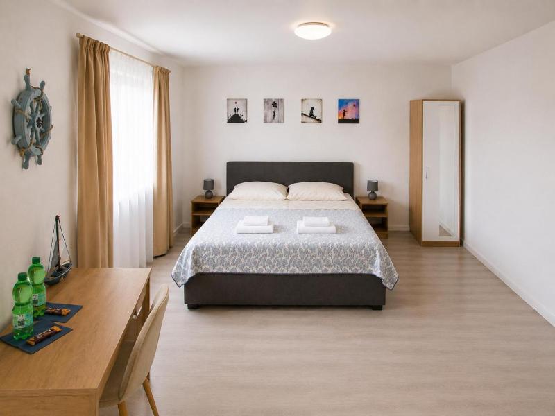Seehafen Hostel image