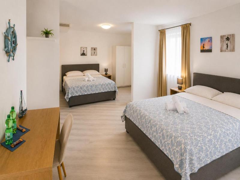 Seehafen Hostel image