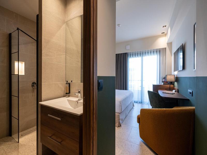 Evripidou 7 Kalamata Mediterranean Suites image