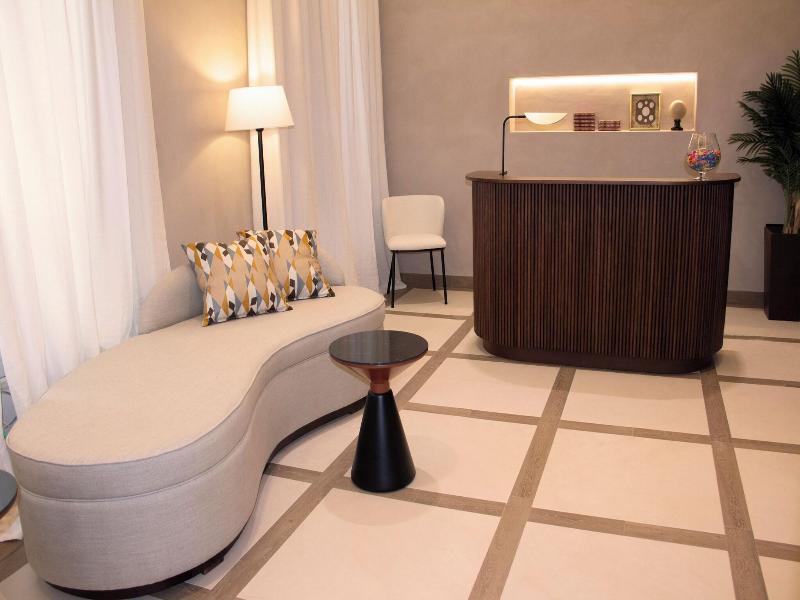 Puerta De La Ribera Suites image