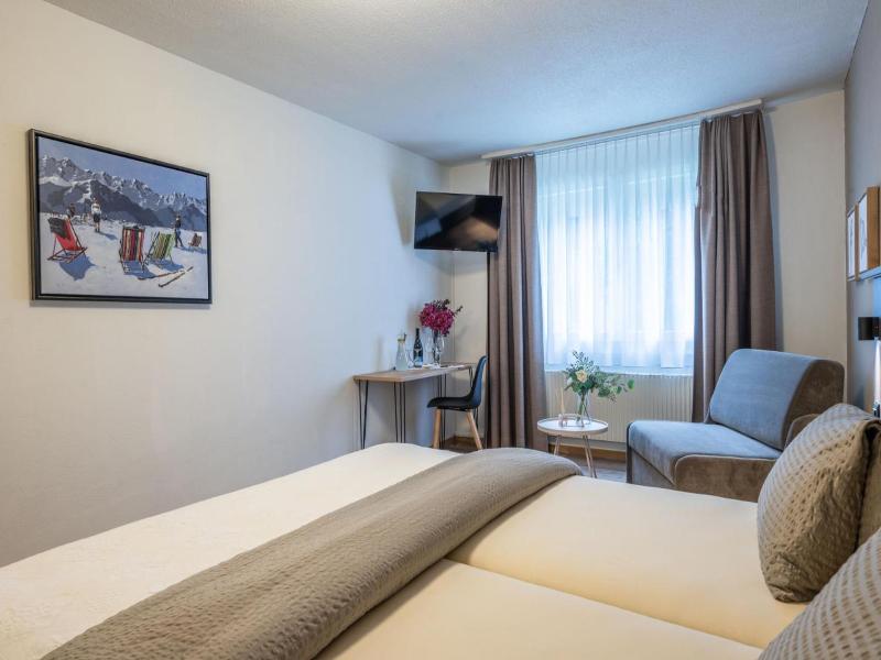 Hotel Alpina image