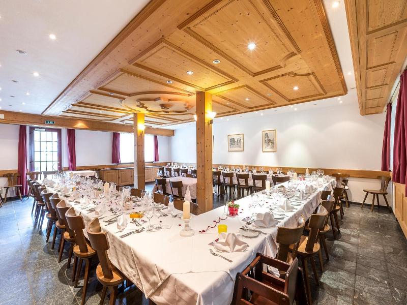 Hotel Alpina image