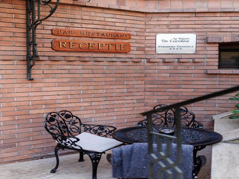 La Maison De Caroline image