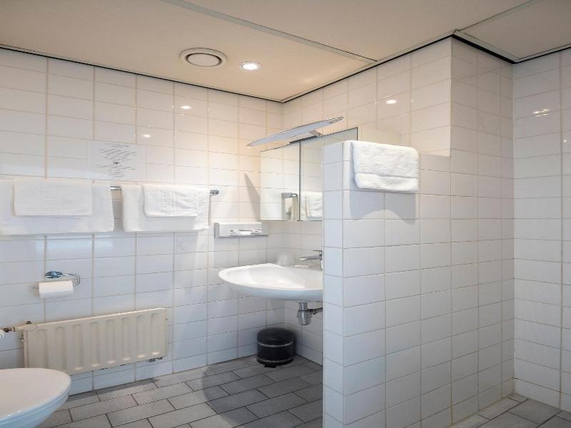 Hotel Royal image