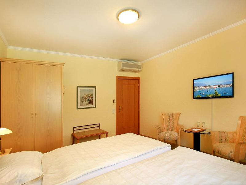 Hotel Garni Golf image