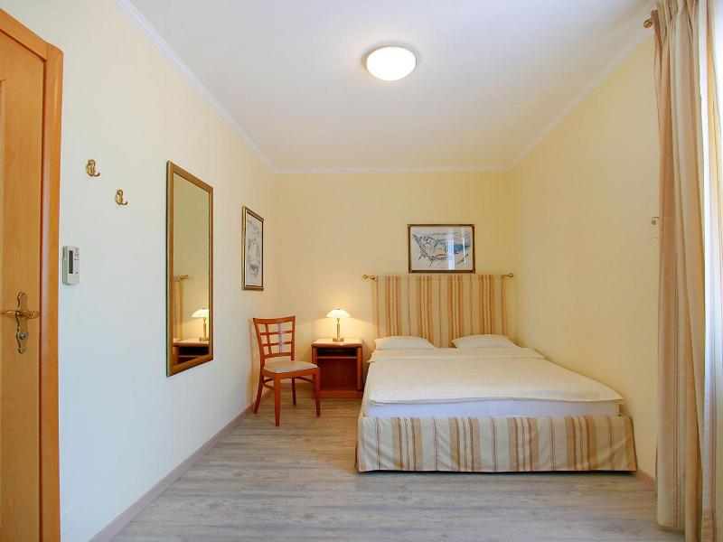 Hotel Garni Golf image