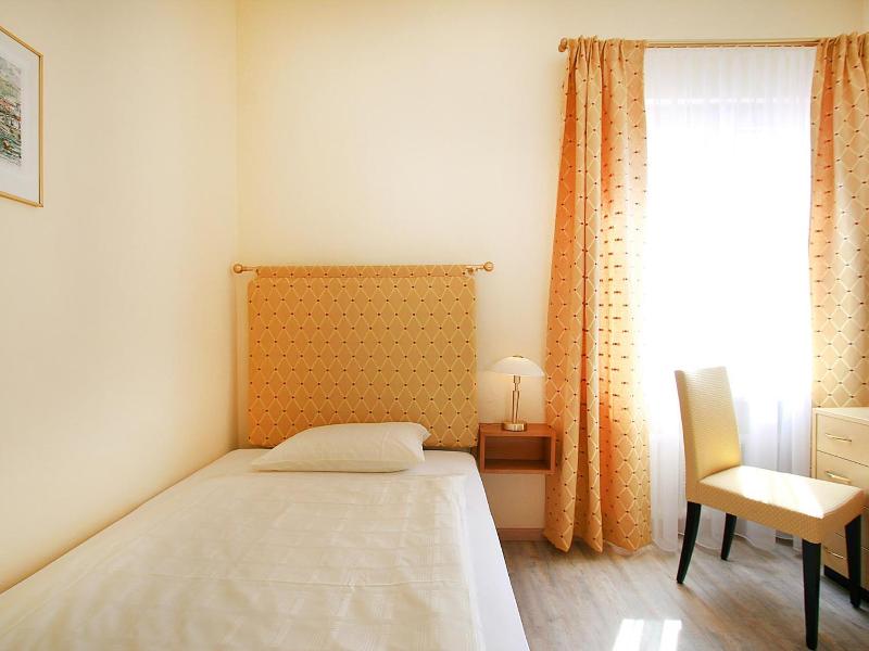 Hotel Garni Golf image