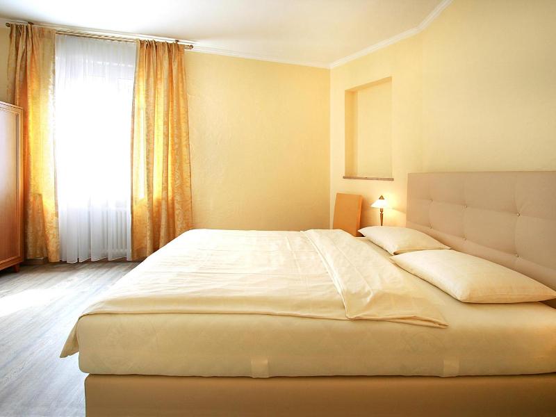 Hotel Garni Golf image