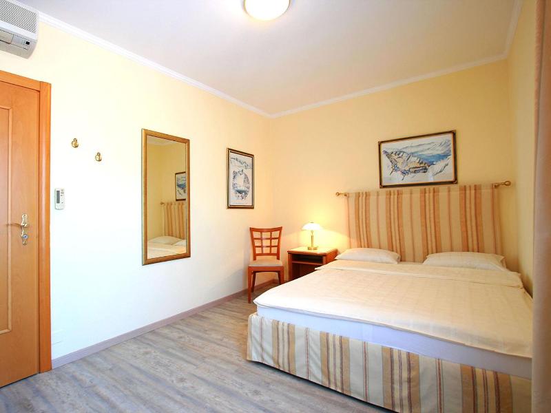 Hotel Garni Golf image