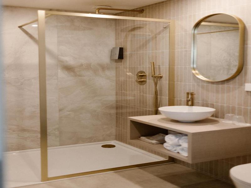 Hotel Restaurant Belvv Dv Re image